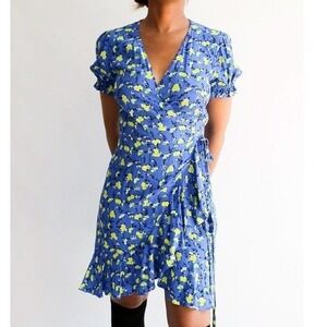 Diane von Furstenberg Wrap Mini Dress S Floral Ruffle European Summer Cottage‎